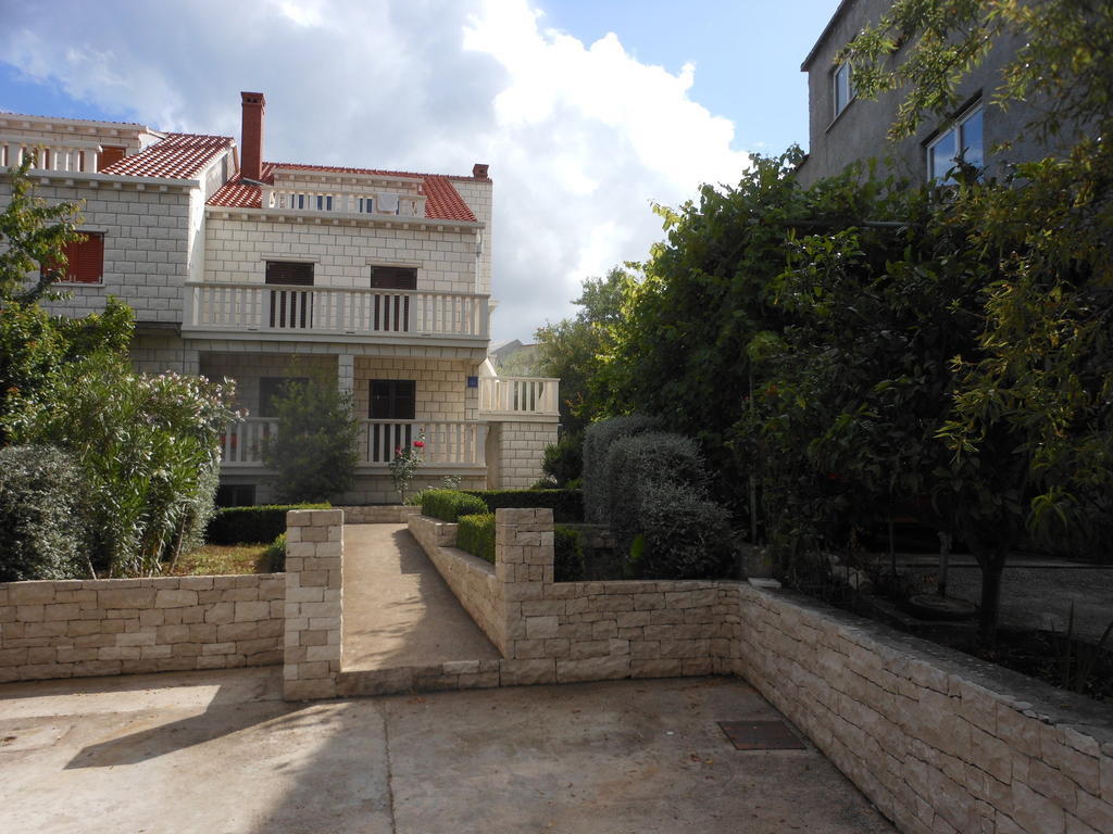 Apartments D & P Korcula Town Luaran gambar